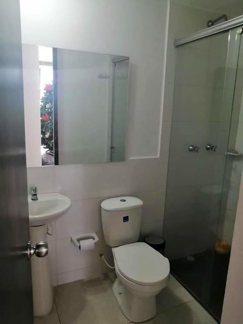 Apartamento de 3 alcobas en venta en Terminal De Transporte, Villavicencio, 87 m² · foto 3 de 19