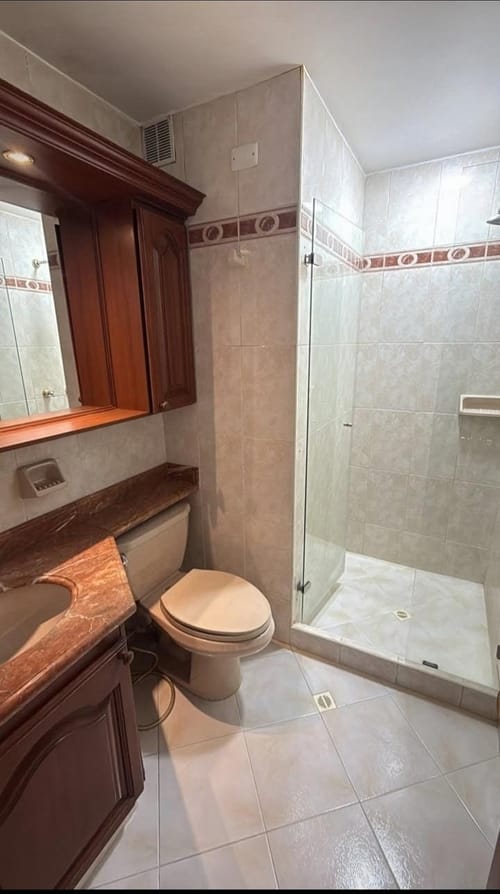 Apartamento de 1 alcoba en arriendo en Chico Norte, Bogotá, 65 m² · foto 8 de 8
