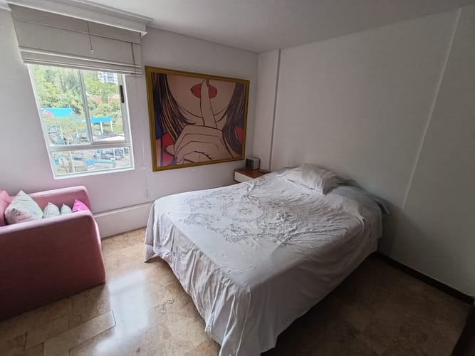Apartamento de 2 alcobas en arriendo en Urbanización Las Cumbres, Medellín, 100 m² · foto 10 de 14