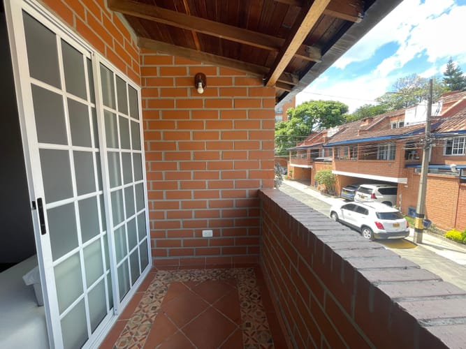 Casa de 3 alcobas en arriendo en Belén, Medellín, 160 m² · foto 19 de 20