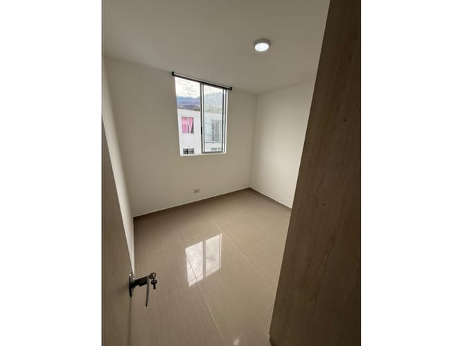 Apartamento de 2 alcobas en arriendo en Guabinas, Yumbo, 46 m² · foto 8 de 8