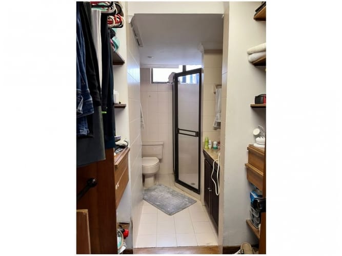 Apartamento de 3 alcobas en venta en La Florida, Medellín, 207 m² · foto 8 de 24