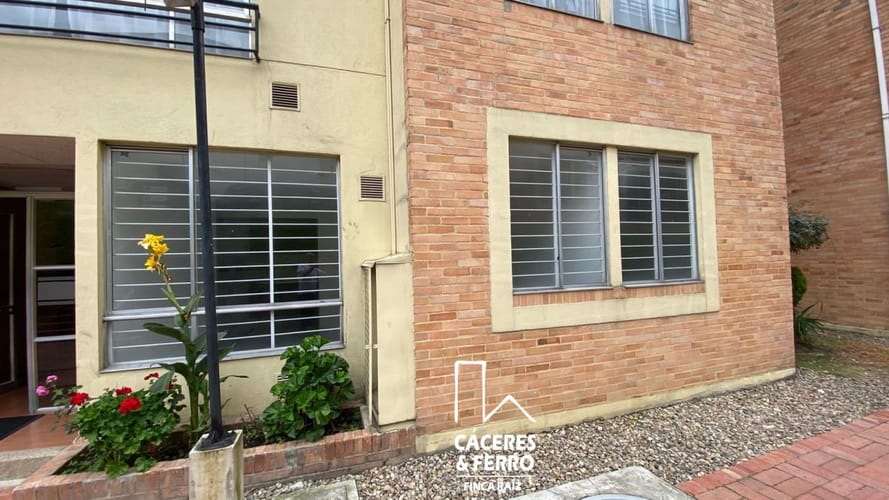 Apartamento en arriendo en Cerros De Suba, Bogotá · foto 3 de 19