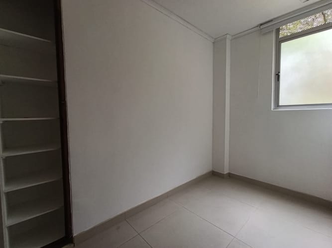 Apartamento de 2 alcobas en arriendo en El Poblado, Medellín, 113 m² · foto 10 de 12