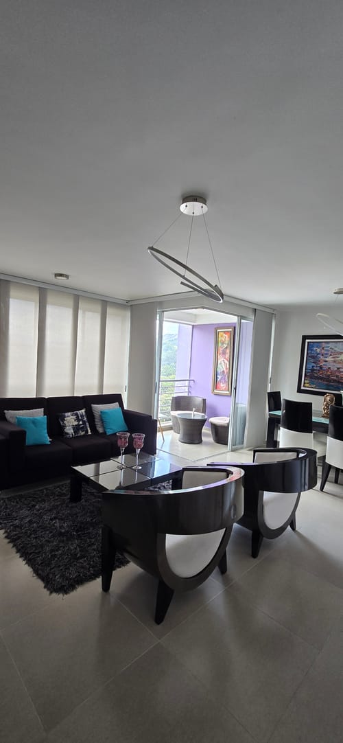 Apartamento de 3 alcobas en venta en Casco Antiguo - Floridablanca, Floridablanca, 90 m² · foto 3 de 10