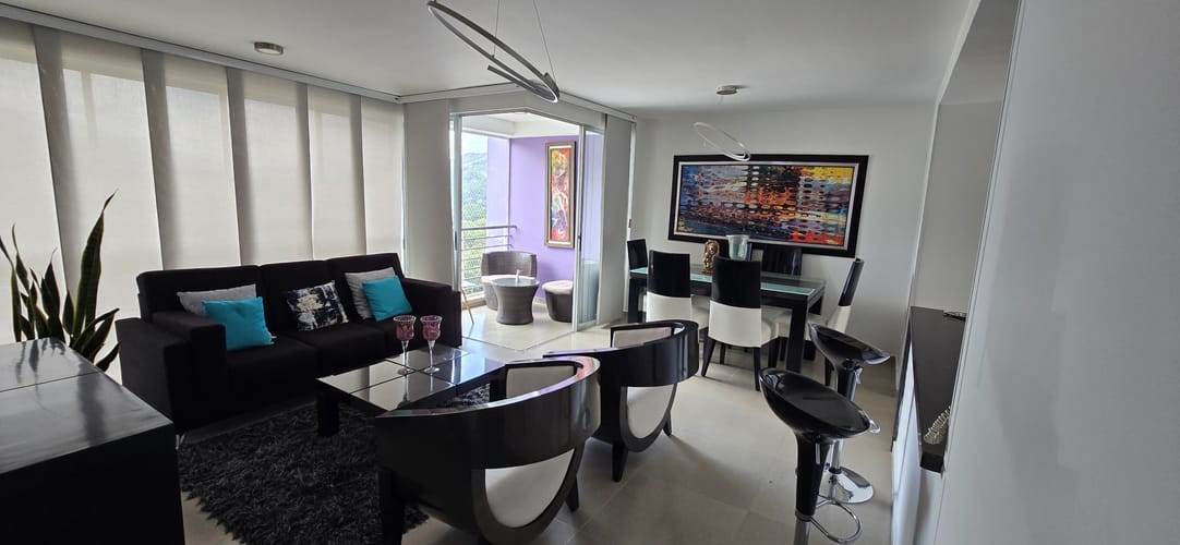 Apartamento de 3 alcobas en venta en Casco Antiguo - Floridablanca, Floridablanca, 90 m² · foto 5 de 10
