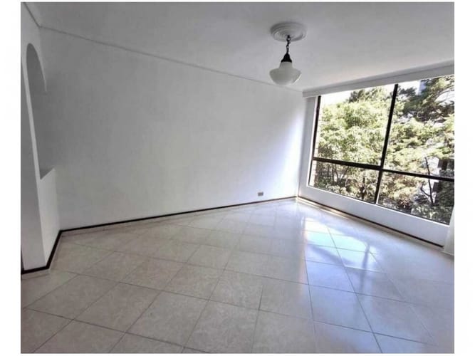 Apartamento de 3 alcobas en venta en Patio Bonito, Medellín, 147 m² · foto 6 de 15