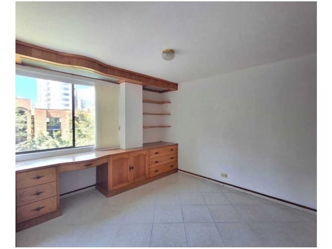 Apartamento de 3 alcobas en venta en Patio Bonito, Medellín, 147 m² · foto 9 de 15