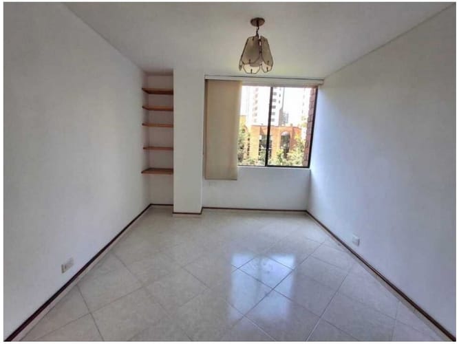 Apartamento de 3 alcobas en venta en Patio Bonito, Medellín, 147 m² · foto 13 de 15