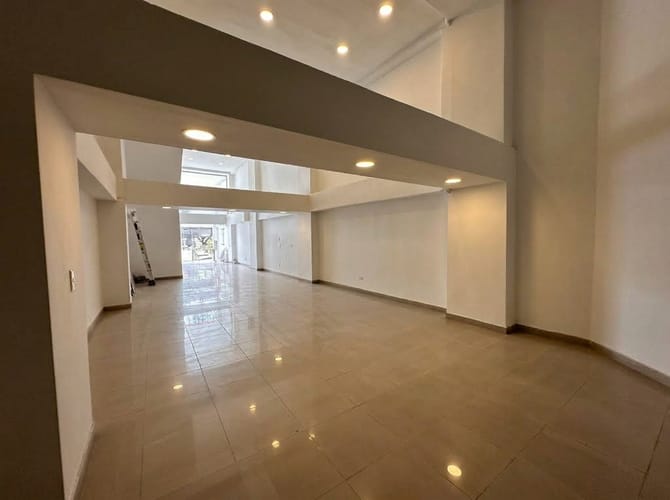 Local en arriendo en Laureles, Medellín, 250 m² · foto 6 de 14