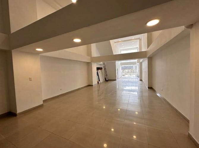 Local en arriendo en Laureles, Medellín, 250 m² · foto 10 de 14