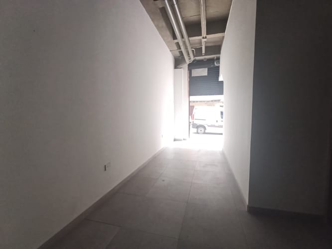 Local en arriendo en Suramérica, Itagüí, 97 m² · foto 4 de 8