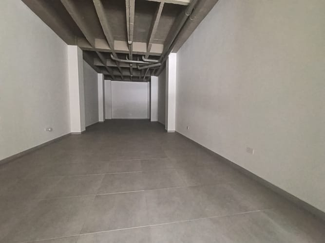 Local en arriendo en Suramérica, Itagüí, 97 m² · foto 8 de 8