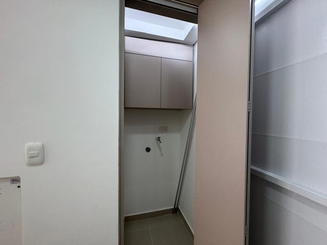 Apartaestudio en arriendo en Fontibon, Bogotá, 30 m² · foto 2 de 15