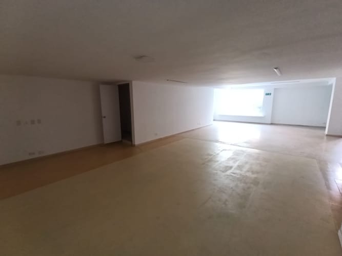 Local en arriendo en Laureles, Medellín, 112 m² · foto 5 de 12