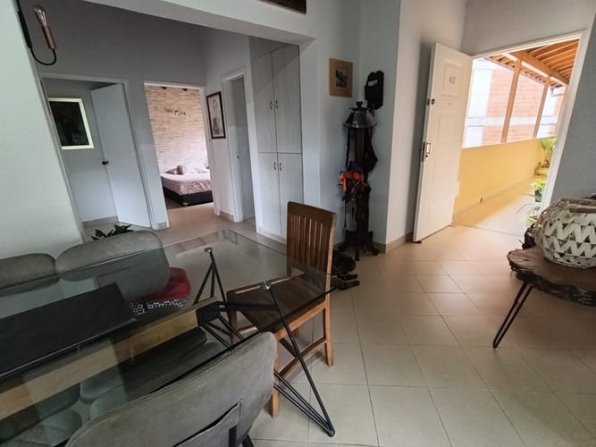 Apartamento de 4 alcobas en arriendo en Laureles, Medellín, 103 m² · foto 11 de 16