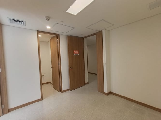 Consultorio en arriendo en Laureles, Medellín, 30 m² · foto 4 de 16