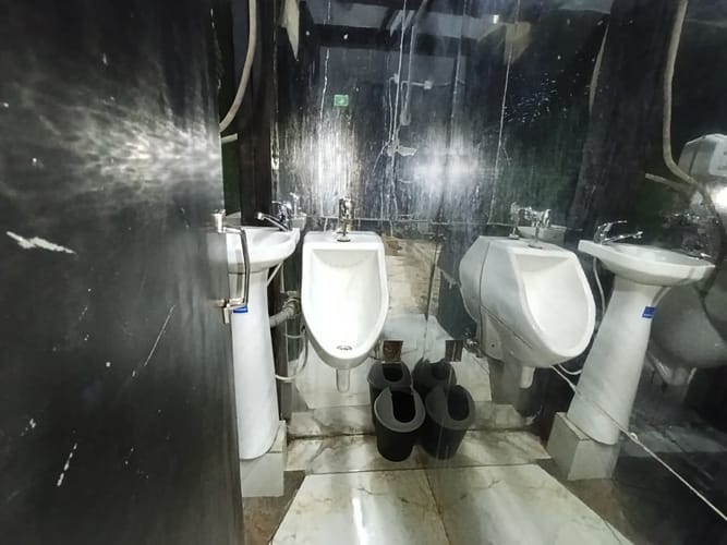 Local en arriendo en El Poblado, Medellín, 80 m² · foto 11 de 11