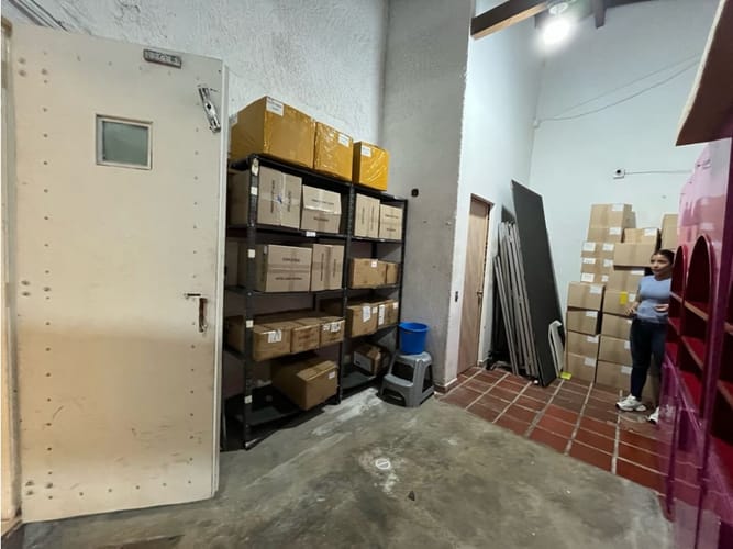 Casa de 5 alcobas en arriendo en San Lucas, Medellín, 590 m² · foto 13 de 24
