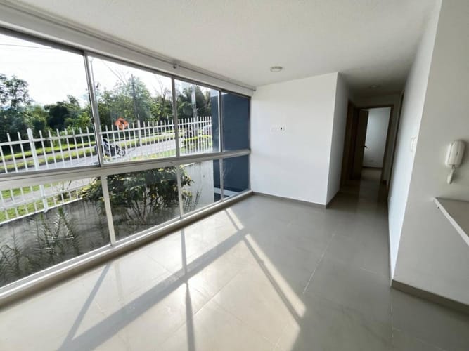 Apartamento de 3 alcobas en arriendo en Las Violetas Et. Iii, Dosquebradas, 55 m² · foto 3 de 11