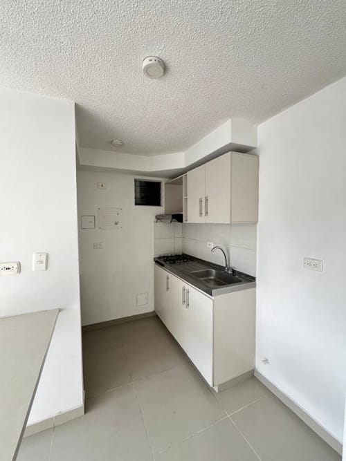 Apartamento de 3 alcobas en arriendo en Las Violetas Et. Iii, Dosquebradas, 55 m² · foto 5 de 11