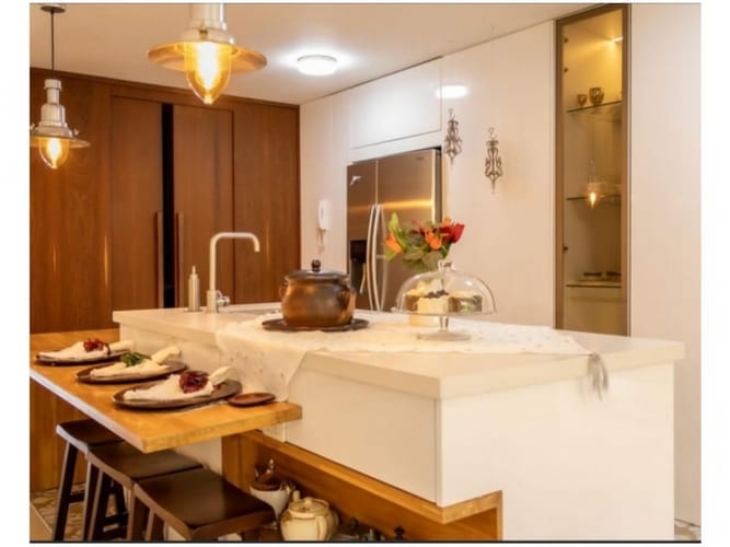 Apartamento de 3 alcobas en venta en El Poblado, Medellín, 295 m² · foto 9 de 13