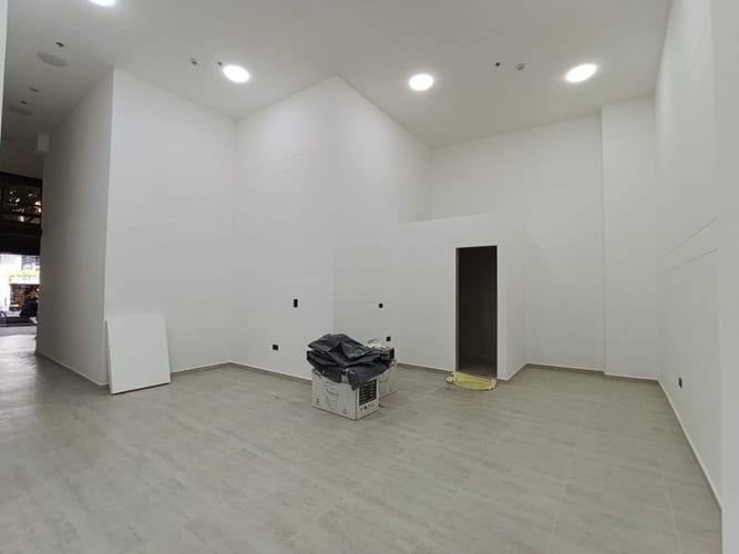 Local en arriendo en La Candelaria, Medellín, 72 m² · foto 2 de 10