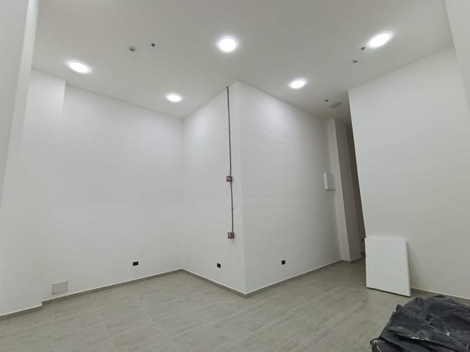 Local en arriendo en La Candelaria, Medellín, 72 m² · foto 3 de 10