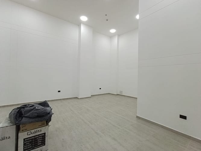 Local en arriendo en La Candelaria, Medellín, 72 m² · foto 5 de 10