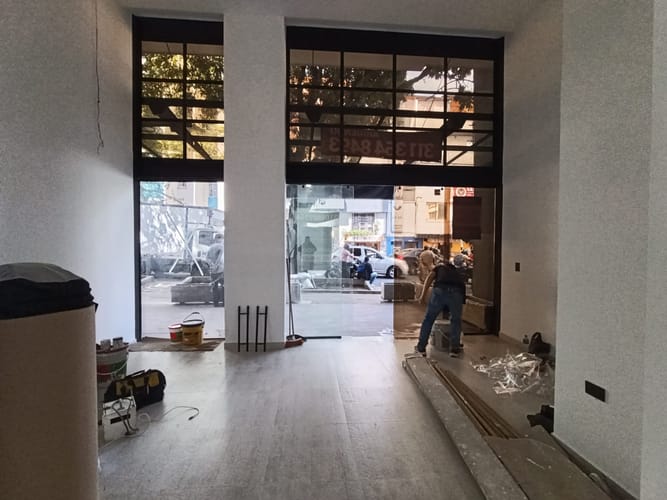 Local en arriendo en La Candelaria, Medellín, 72 m² · foto 9 de 10