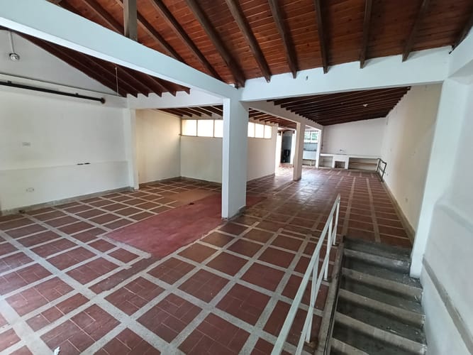 Bodega en arriendo en El Salvador, Medellín, 90 m² · foto 3 de 12
