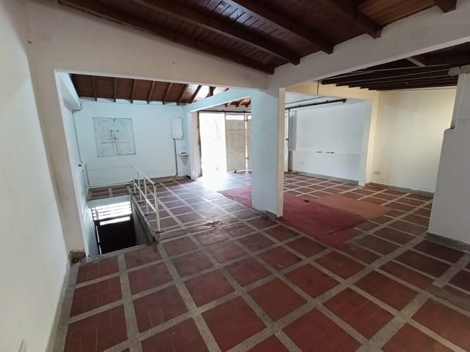 Bodega en arriendo en El Salvador, Medellín, 90 m² · foto 10 de 12