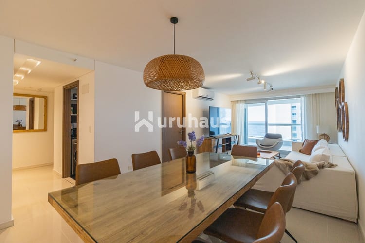 ALQUILER APARTAMENTO TRES DORMITORIOS PUNTA DEL ESTE EDIFICIO LOOK BRAVA · Foto 7