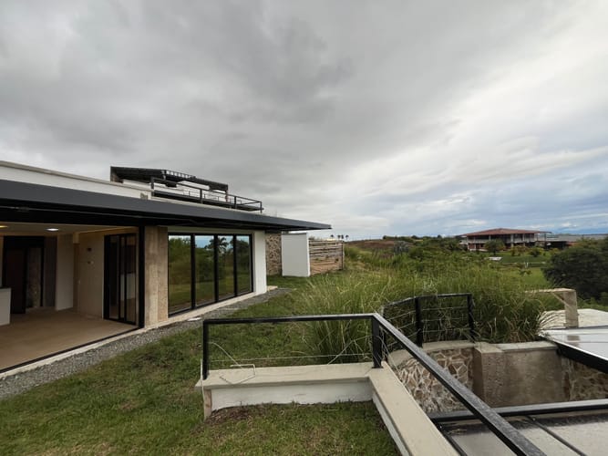 Apartaestudio en arriendo en Tribunas Corcega, Pereira, 70 m² · foto 2 de 9