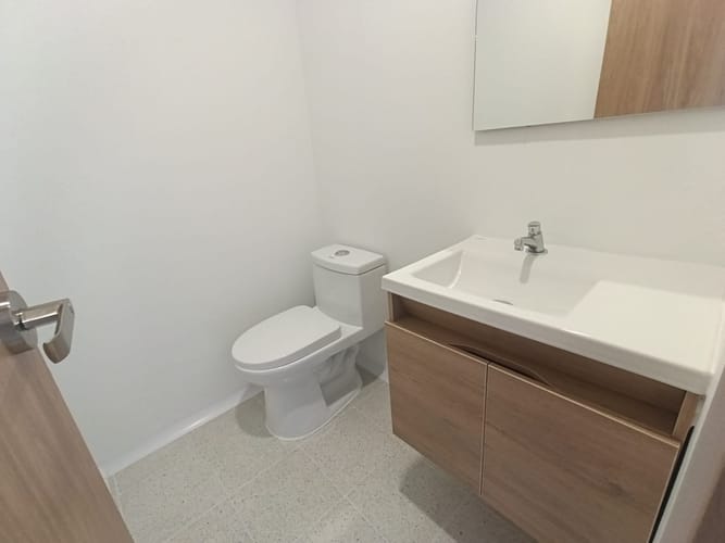 Consultorio en arriendo en Laureles, Medellín, 30 m² · foto 10 de 13