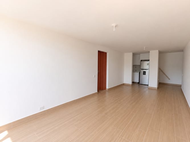 Apartamento de 3 alcobas en arriendo en El Poblado, Medellín, 85 m² · foto 2 de 17