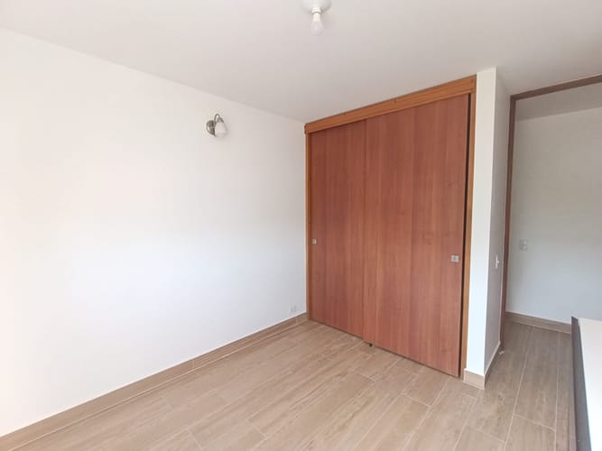 Apartamento de 3 alcobas en arriendo en El Poblado, Medellín, 85 m² · foto 6 de 17