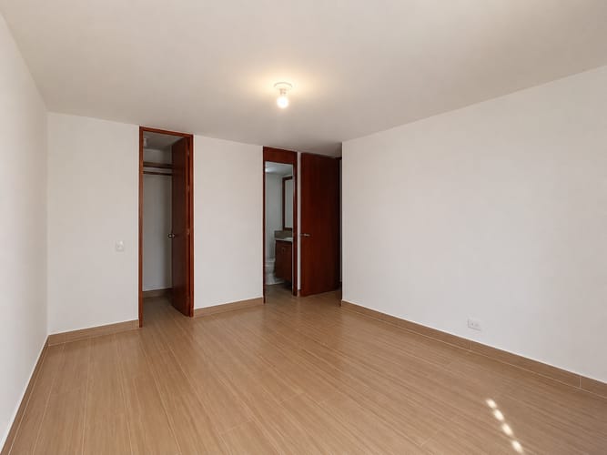 Apartamento de 3 alcobas en arriendo en El Poblado, Medellín, 85 m² · foto 8 de 17