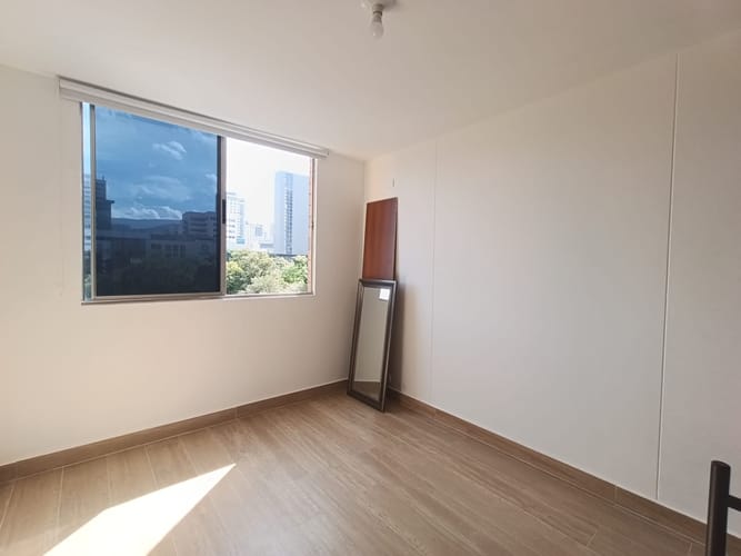 Apartamento de 3 alcobas en arriendo en El Poblado, Medellín, 85 m² · foto 10 de 17