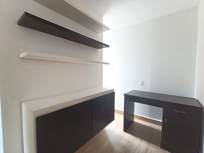 Apartamento de 3 alcobas en arriendo en El Poblado, Medellín, 85 m² · foto 12 de 17