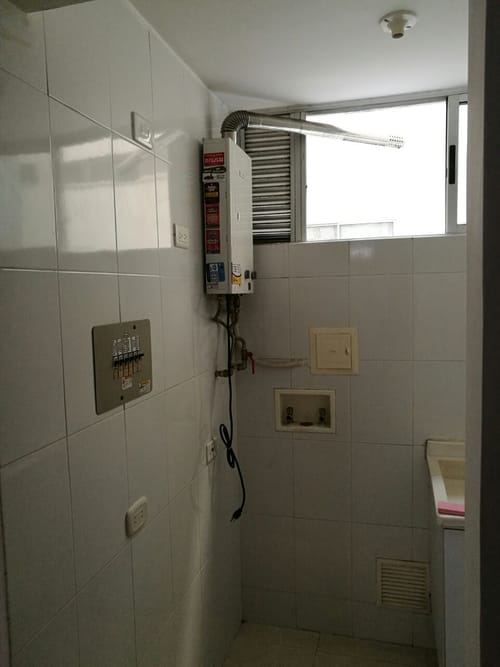 Apartamento de 2 alcobas en arriendo en Mejoras Publicas, Bucaramanga, 65 m² · foto 2 de 12