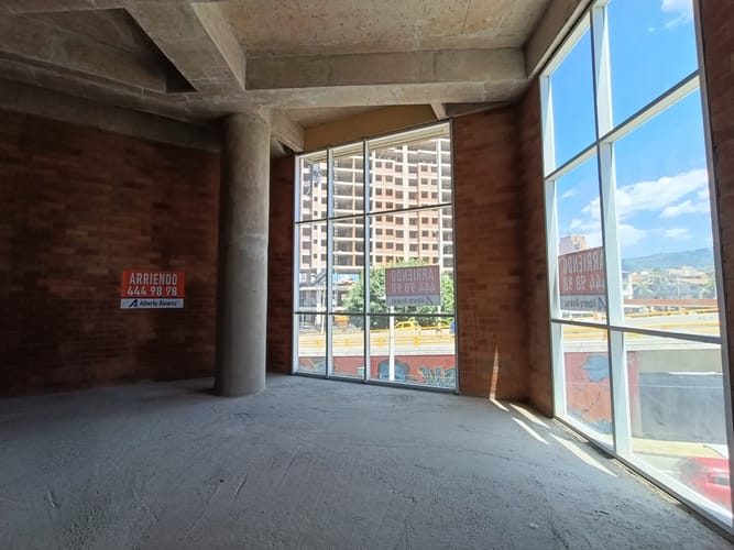 Local en arriendo en Laureles, Medellín, 65 m² · foto 6 de 20