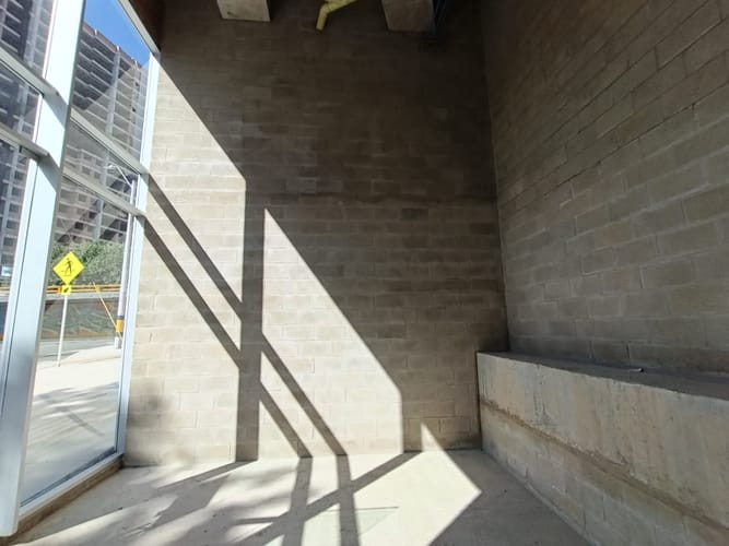 Local en arriendo en Laureles, Medellín, 27 m² · foto 8 de 12