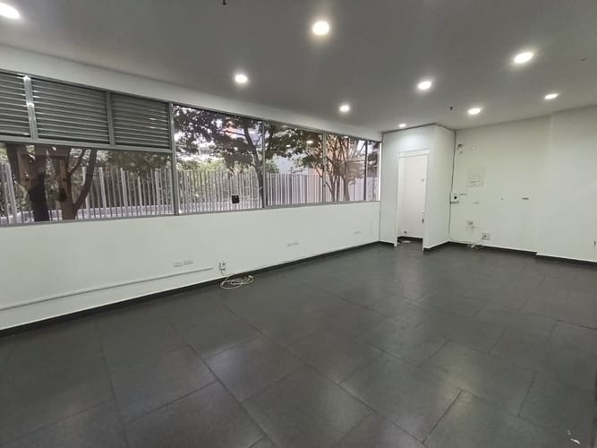 Local en arriendo en San Diego, Medellín, 34 m² · foto 3 de 12