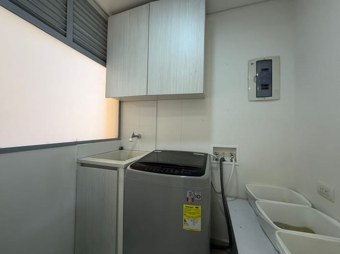 Apartamento de 3 alcobas en arriendo en Cumbres, Envigado, 91 m² · foto 12 de 20