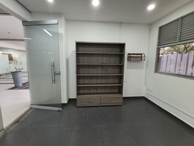 Local en arriendo en San Diego, Medellín, 34 m² · foto 6 de 12