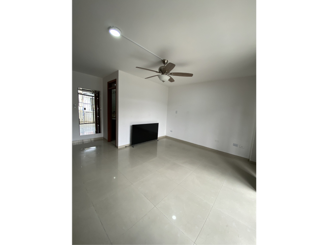 Casa de 5 alcobas en venta en El Ingenio, Cali, 221 m² · foto 22 de 24