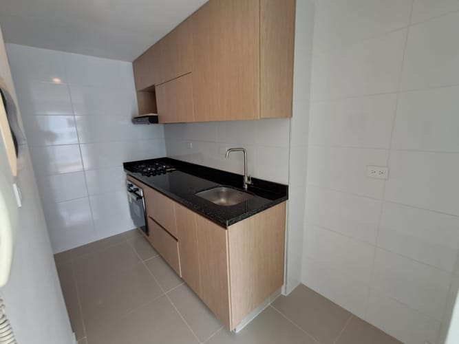 Apartamento de 3 alcobas en arriendo en Villa Carolina, Barranquilla, 76 m² · foto 3 de 24