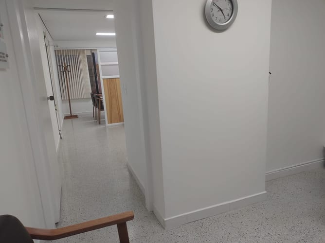 Consultorio en arriendo en El Poblado, Medellín, 30 m² · foto 6 de 6