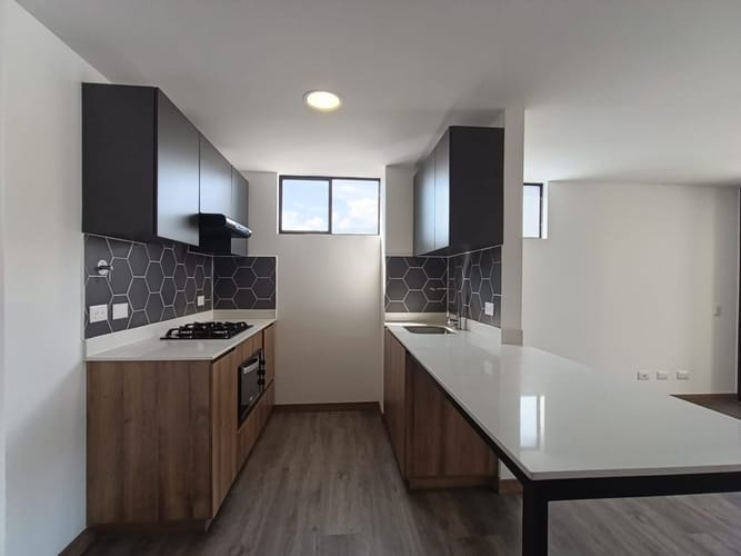 Apartamento de 2 alcobas en arriendo en Las Vegas, Envigado, 73 m² · foto 5 de 20
